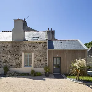 Cancale, La Houle, Maison Avec Jardin Et Parking , Cancale France